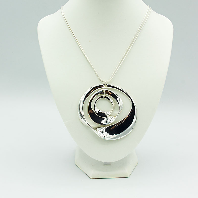 silver 3 piece pendant