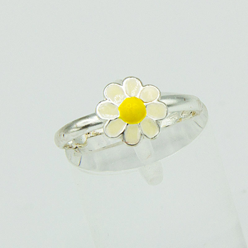 Adjustable enamelled silver daisy ring