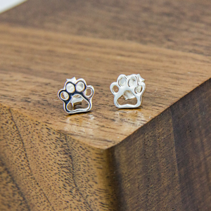 Open Paw Print ear studs