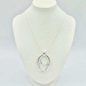 Oval and Circle Pendant necklace